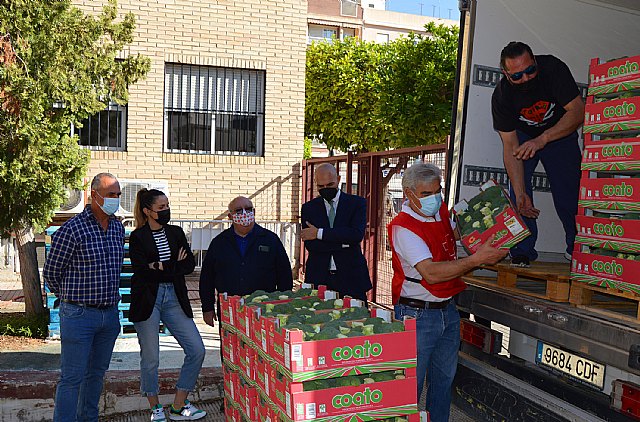 Coato dona 1.300 kilos de brócoli ecológico a Cruz Roja Española