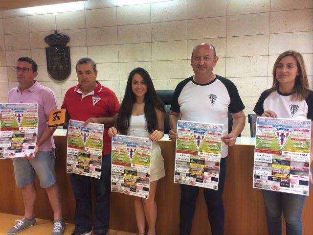 El Complejo Deportivo 'Valle del Guadalentín' de El Paretón acoge el III Torneo Olímpico de Totana durante los próximos tres fines de semana, en categorías de féminas y fútbol de base