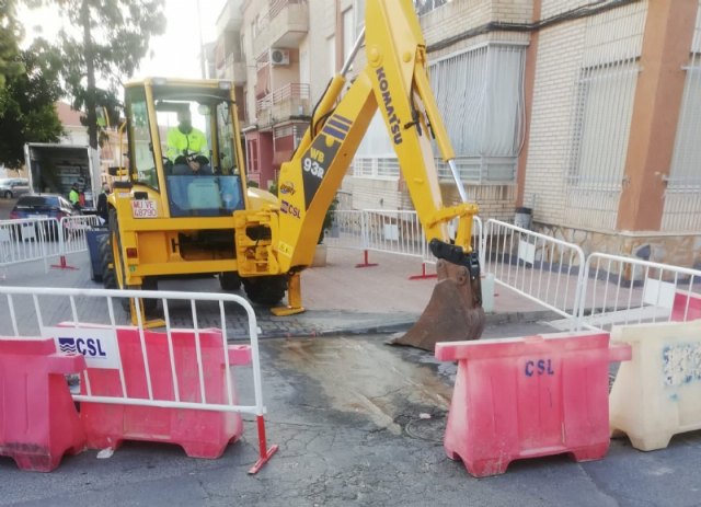 Comienzan las obras para la instalación de una tubería de saneamiento en la calle Bolnuevo, cuyo proyecto se incluye en el POS 2020/21