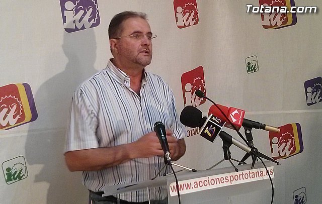 Rueda de prensa IU-verdes sobre la deuda municipal