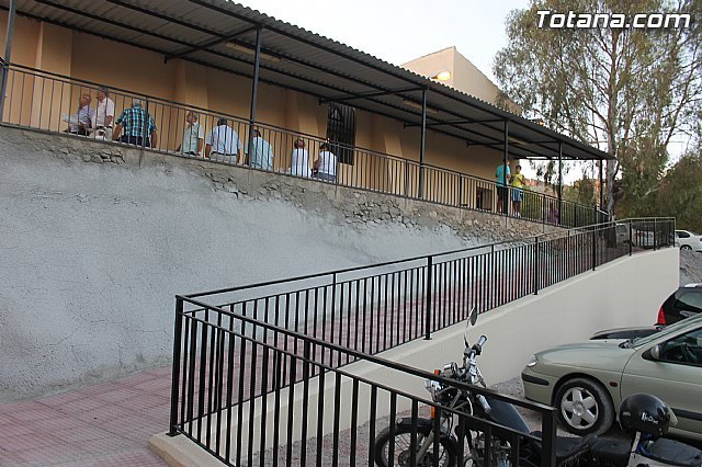 El ayuntamiento mejora la accesibilidad a la ermita de La Huerta con la construcción de un paso peatonal