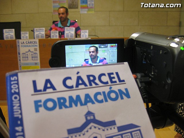 Cerca de 40 cursos y talleres componen el programa de 'La Cárcel-Formación' para este curso 2014-2015