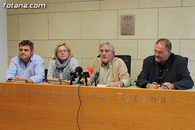 Rueda de IU-verdes. Pleno extraordinario PGOM