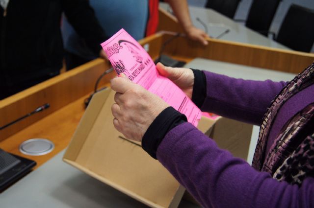 Una veintena de niños participarán en la cabalgata de los Reyes Magos tras concurrir en el sorteo del Buzón Real