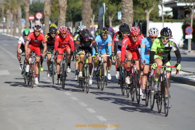 La carrera del Cochinillo (Huercal-Overa) fue la última prueba del 2014 para los ciclistas del CC Santa Eulalia