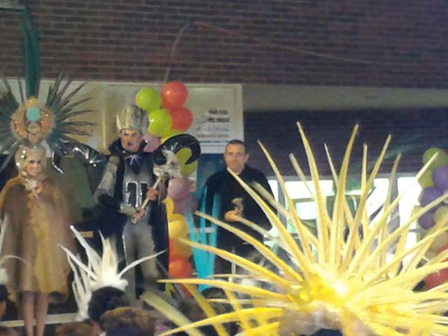 La Federación de Peñas de Carnaval hace entrega de los 14 premios al disfraz más creativo, elegante, cómico y mejor coreografía, así como a las peñas foráneas