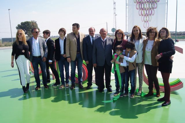 Se inaugura la rotonda de acceso a la 4ª fase del polígono industrial 'El Saladar'