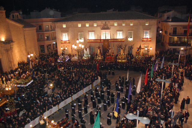 La Policía Local de Totana recomienda usar las vías alternativas al centro de la ciudad durante los días que haya actos o recorridos procesionales
