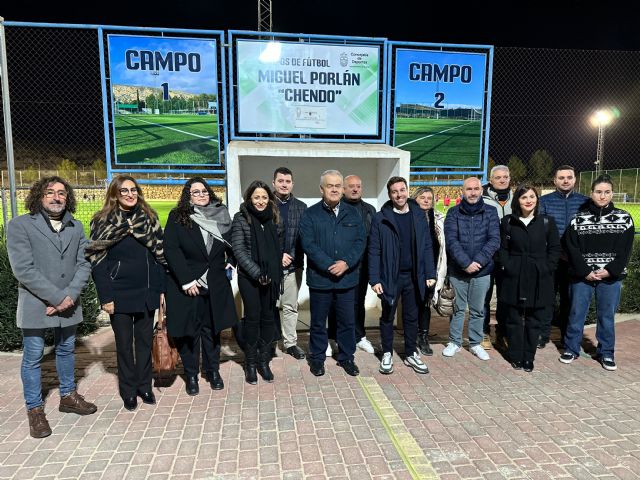 La ciudad deportiva 'Valverde Reina' de Totana estrena césped de última generación tras una inversión de 461.000 euros