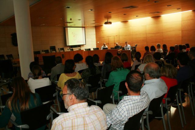 El Ayuntamiento inicia la implantación de la Administración Electrónica que permitirá una modernización y simplificación administrativa, y promoverá la accesibilidad y transparencia en los servicios públicos