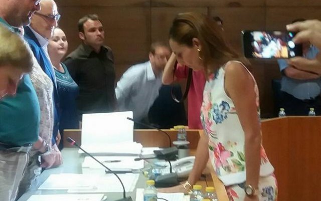Anoche tomó posesión como concejal del Partido Popular Maribel Rubio de la Peña