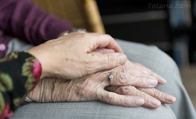 Ganar Totana-IU celebra que el pleno reclame al gobierno regional que aumente las partidas para Atención a la Dependencia