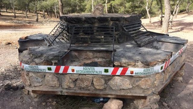 Ya se pueden realizar fuegos en los parajes y áreas recreativas habilitadas en 'La Santa', destinadas al uso exclusivo de cocina campestre