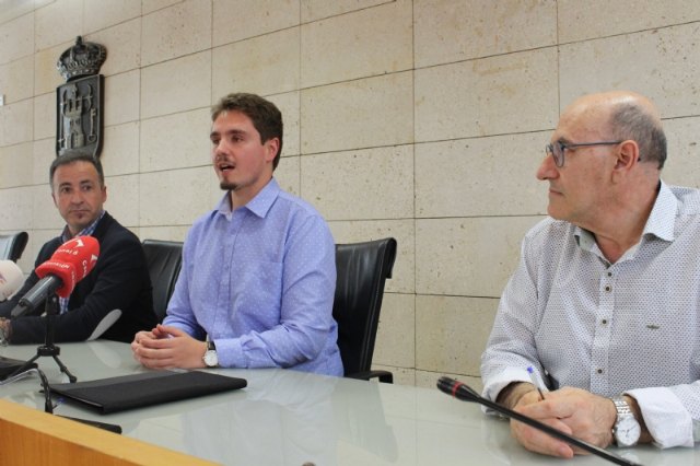 Totana suscribe un convenio con Aledo para la cesión del etilómetro propiedad de la Policía Local de Totana