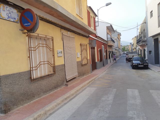 Adjudican el contrato de renovación de redes de agua potable y alcantarillado, restitución de aceras y pavimentado en la calle Galicia