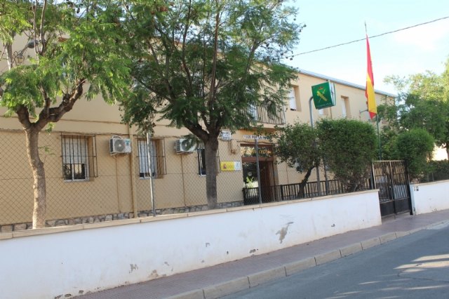Aprueban reconocer públicamente la labor de dos agentes del puesto de la Guardia Civil de Totana que salvaron la vida de un niño de tres años accidentado