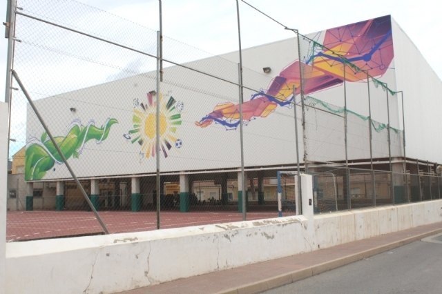 Licitan el contrato para las obras de mantenimiento de la cubierta existente en la pista polideportiva del CEIP Santa Eulalia