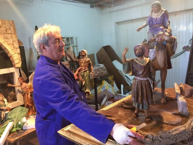 Se acuerda suscribir un convenio con la Asociación Agrupación 'Amigos del Belén Venta Los Pinos' para confeccionar el tradicional Belén Municipal