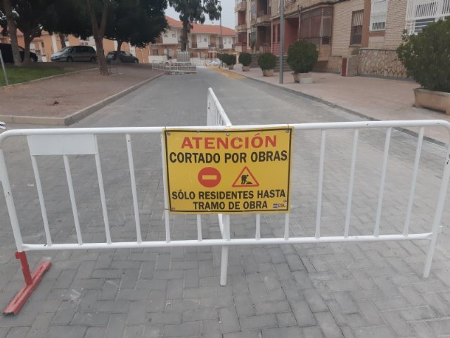 En los próximos días finalizan las obras de instalación de una nueva tubería de saneamiento en la Calle Bolnuevo, que entran en su última fase de ejecución