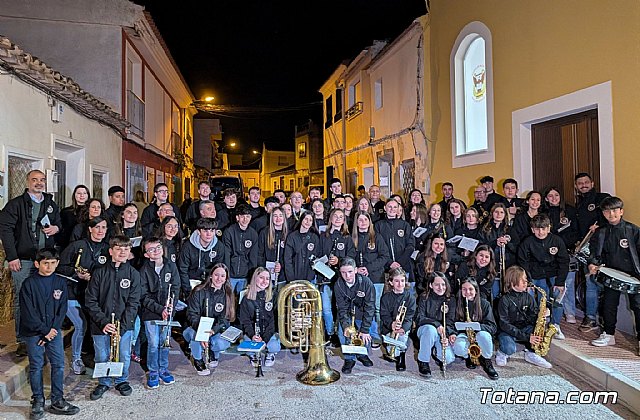 La Hermandad de San Juan Evangelista inaugura la ampliación de su sede