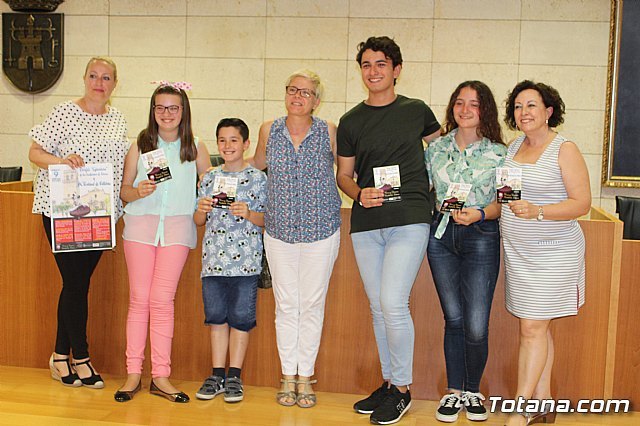 Se presentan los 'güerteros' infantiles y juveniles que abanderarán el desfile costumbrista del próximo día 9 de junio