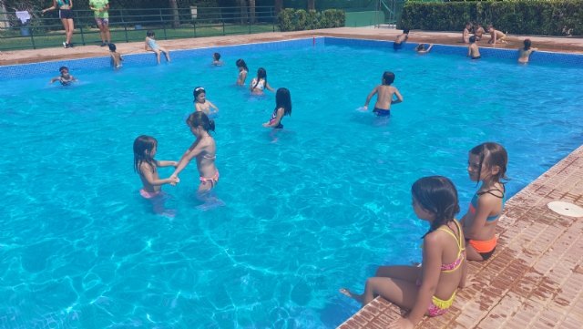 Más de 150 niños y niñas participan en la primera quincena del programa “Escuela de Verano”