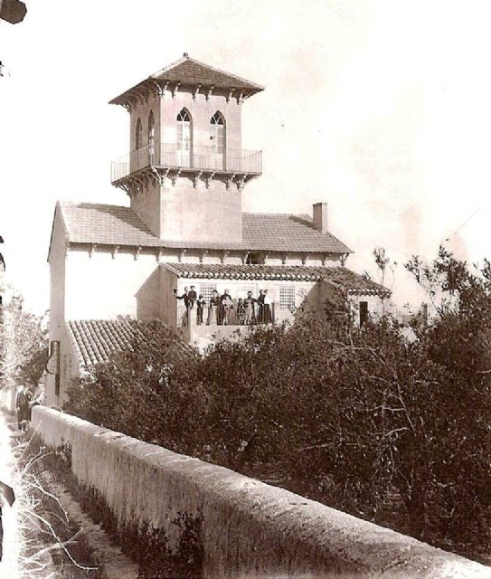 Vecinos de Los Huertos solicitan información al Ayuntamiento de las ayudas a viviendas rurales y del estado de la ordenanza de caminos