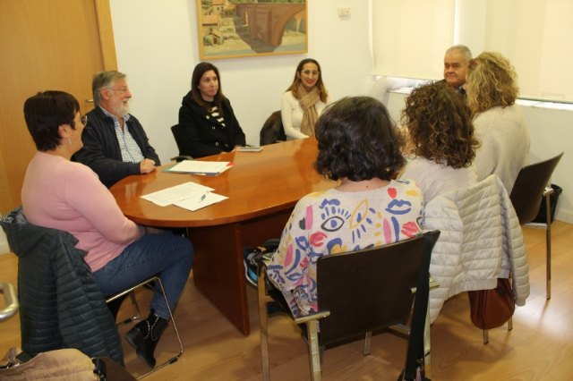 El alcalde y la concejal de Sanidad se reúnen con los responsables Médicos y de Enfermería de los dos Centros de Salud