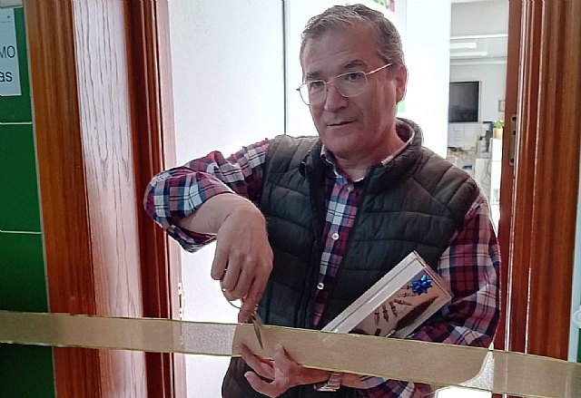 El IES Prado Mayor inaugura su nueva biblioteca dedicada al docente Diego Jesús Romera González