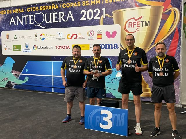 Un oro y dos bronces históricos para el FRAMUSA Totana TM en los Campeonatos de España de Veteranos