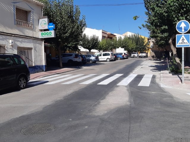 Finalizan las obras de arreglo de un tramo de la red de alcantarillado en la calle General Aznar que provocaban daños en las viviendas y comercios colindantes