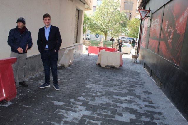 Esta semana finalizan las obras de renovación de las redes de agua potable y adoquinado en la calle Emilio Mora