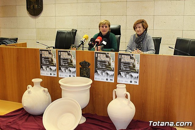 Los artesanos de Totana sacarán sus piezas a la calle en la I Feria Alfarera