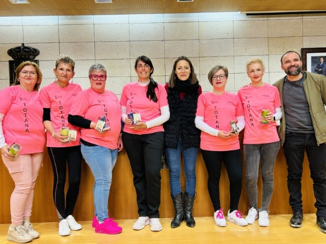 Realizan una recepción institucional a las arqueras del programa “Flechas rosas”