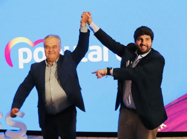 López Miras: 'El compromiso del PP con el agua es indiscutible y lo demostramos, sin titubeos, apostando por un Plan Nacional del Agua'