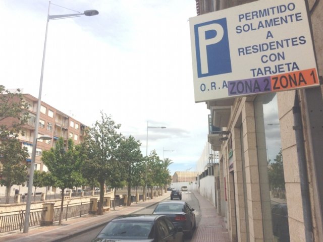 Se renuevan las tarjetas de residentes y comercios en las zonas de la ORA para el ejercicio del 2022