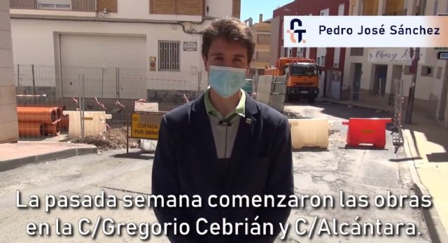 Se ejecutan durante estas semanas las obras de reposición de saneamiento y asfalto en C/ Alcántara y Gregorio Cebrián