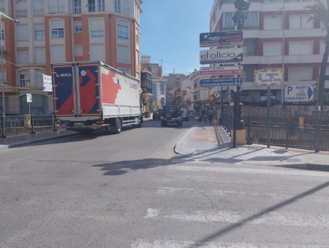 Se cortará durante un mes la calle San Antonio, a la altura del puente de Santa Rita, por obras de adecuación de este espacio urbano