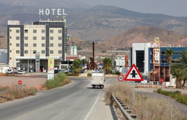 La Consejería de Empresa e Industria lanza créditos a coste reducido para pymes y autónomos del comercio minorista afectados por la COVID19