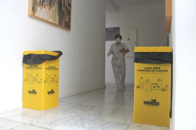 Se promoverán iniciativas de sensibilización ciudadana para reducir la utilización de envases de plástico en las dependencias municipales y en las actividades promovidas por la institución municipal