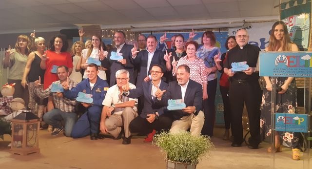 Alrededor de trescientas personas asistieron a la VI Gala Premios AELIP