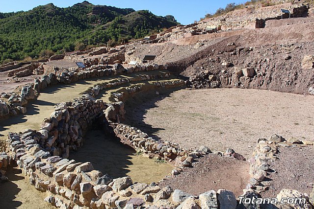 Somos Cultura denuncia el abandono de los trabajos y la retirada de la seguridad en el yacimiento de La Bastida de Totana