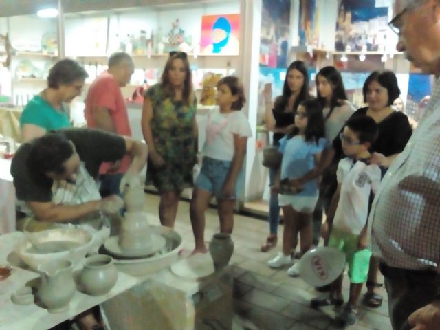 Mañana es el último día de demostraciones artesanas en los Huertos del Malecón