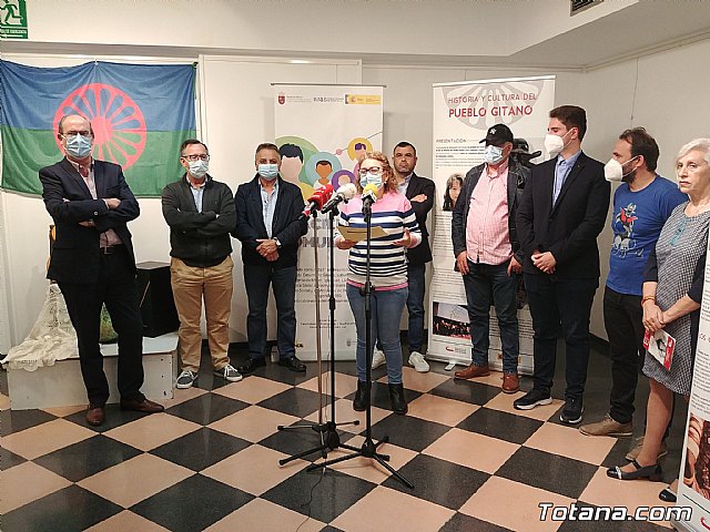 Exposición 'Historia y cultura del pueblo gitano'