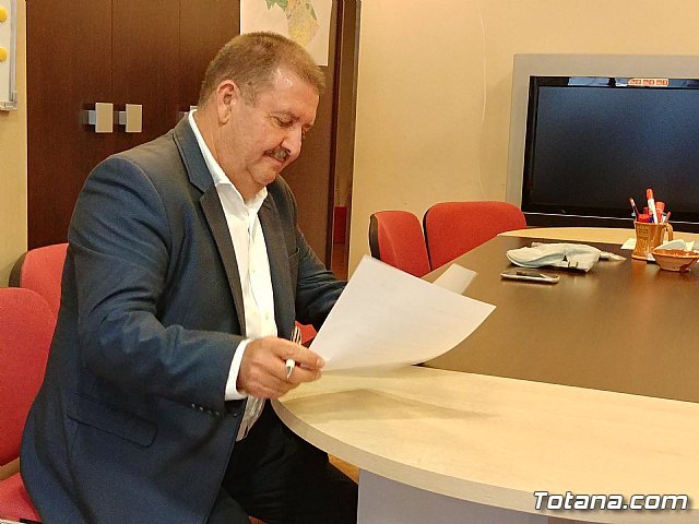 El Secretario General del PSOE de Totana, Andrés García Cánovas, presenta su precandidatura a la Alcaldía para las elecciones municipales de 2019