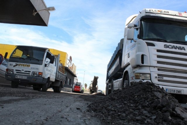 Se van a realizar obras de reposición del pavimento en diferentes calles del casco urbano y en la diputación de El Paretón