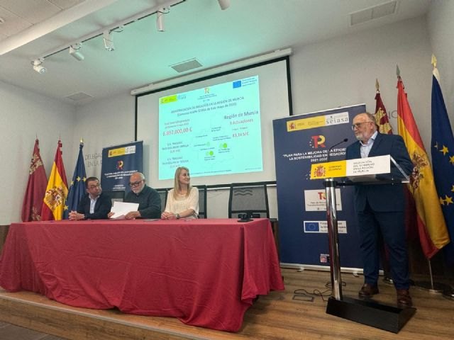 Totana moderniza sus regadíos: convenio de 5,4 millones para mejorar la eficiencia hídrica y energética