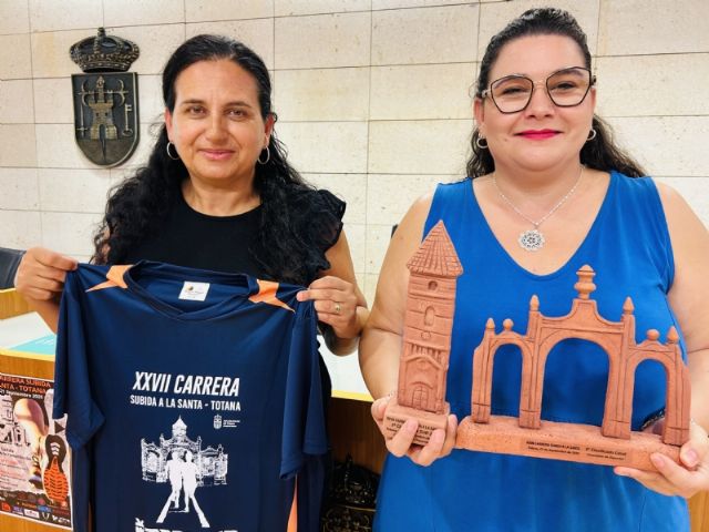 La XXVII Carrera Subida a La Santa se celebra este domingo 21 de septiembre