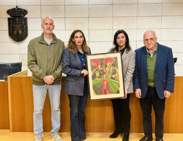 Descendientes del polifacético artista emigrante Juan Mariano Areu Crespo donan una lámina, obra del totanero al Archivo Municipal de Totana