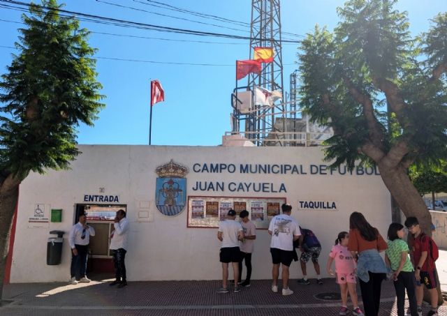 Instalarán un marcador electrónico led y nuevos proyectores de iluminación led en el estadio municipal “Juan Cayuela”